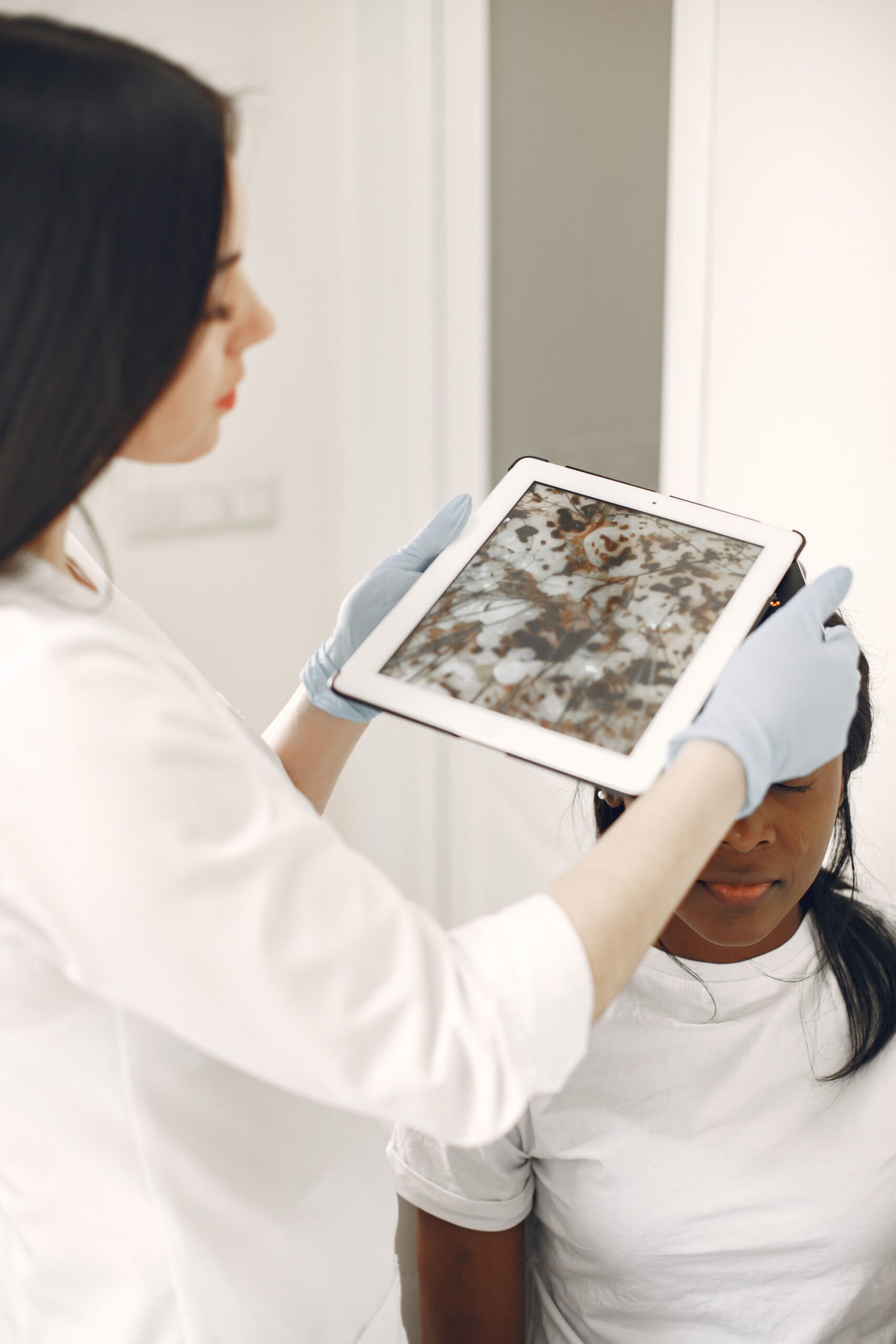 Fungal Skin Infections in Summer: What They Look Like and When to See a Dermatologist in Chattanooga